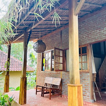 Apartmán Santai House Tetebatu Exteriér fotografie